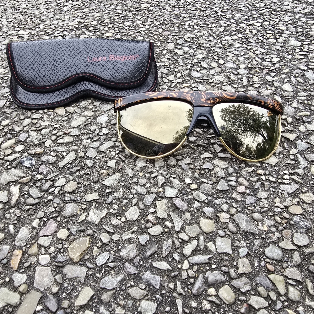 1980’S ITALIAN SUNGLASSES